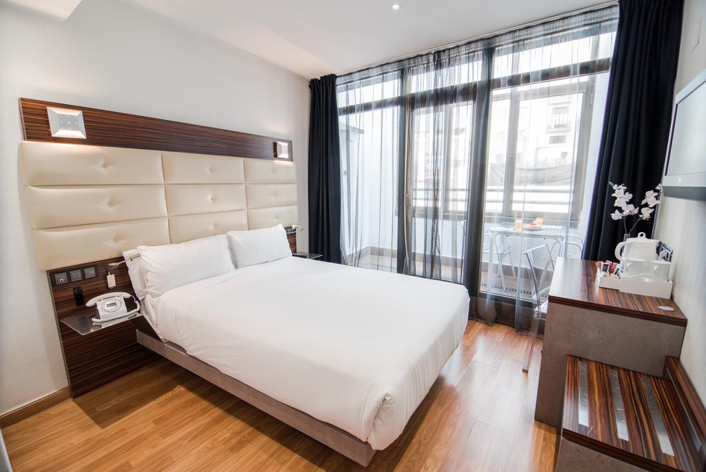 https://solution-contract.com/wp-content/uploads/2020/07/HOTEL-CLIPER-MADRID.jpg