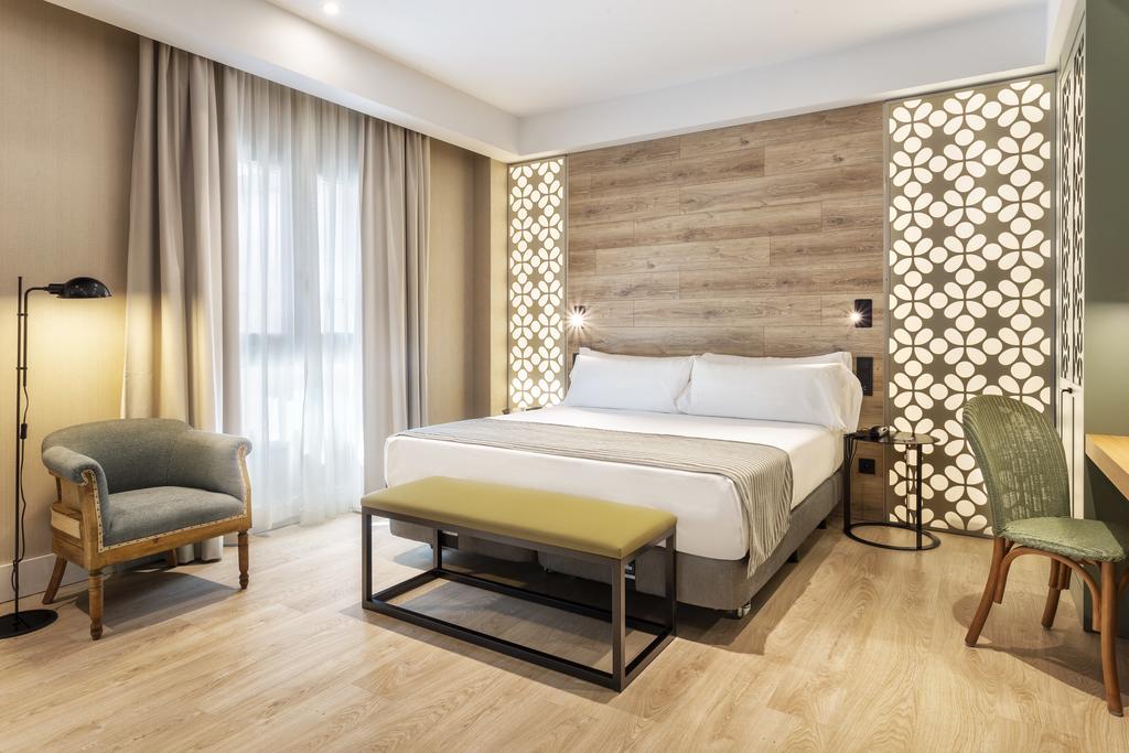 https://solution-contract.com/wp-content/uploads/2020/10/hotel-catalonia-santa-justa.jpg